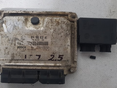 074906018AK 0281010462 VW T4 ECU