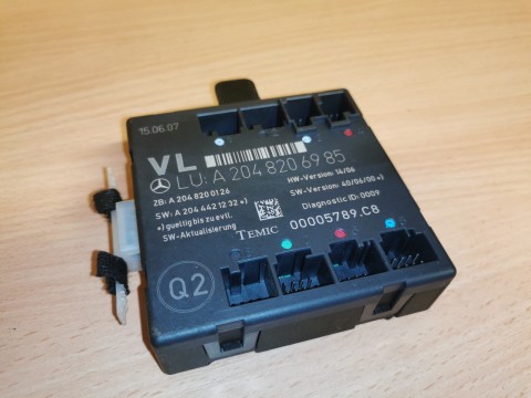 MERCEDES CONTROL MODULE A2048206985