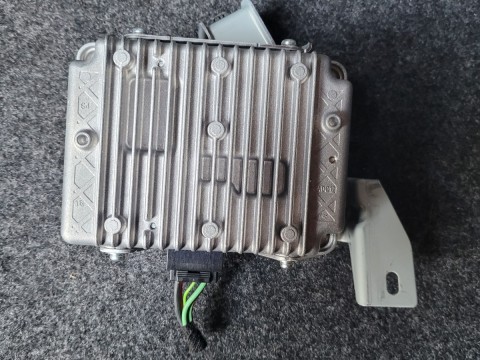 Jeep Cherokee 2.4 power inverter control module 56029609ac