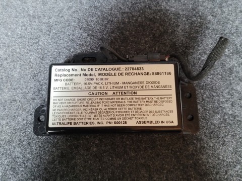 Chevrolet onstar battery backup control module 22704633