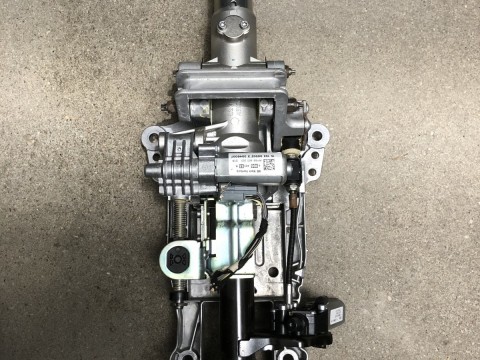 Mercedes W166 ML A1664601316  Lenksäule Steering