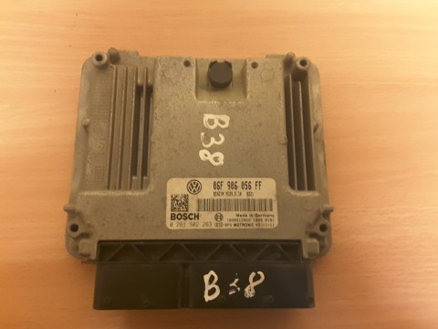 Volkswagen ECU Motorsteuergerät 06F906056FF 0261S02263