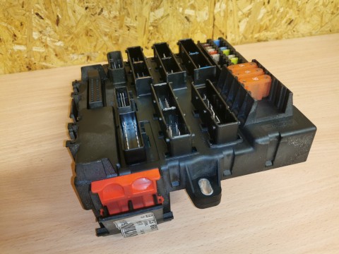 GM OPEL SIGNUM FUSE BOX 13189923 ET