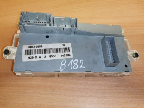 ALFA ROMEO 159 FUSE BOX 60686059