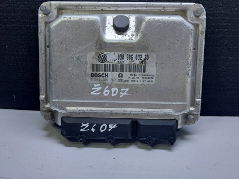 030906032BD 0261206767 VW POLO ECU