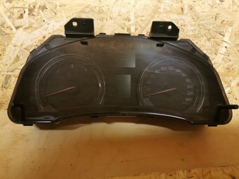 TOYOTA AVENSIS T27 TACHO SPEEDOMETER 83800-05K40