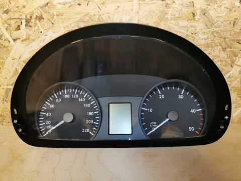 MERCEDES BENZ VITO TACHO COCKPIT A6399001100