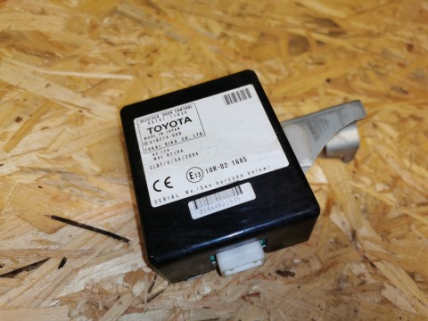 TOYOTA Door Control Module 89741-71030