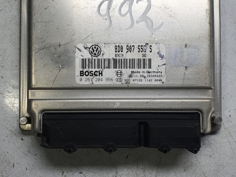 0261204956 8D0907558S VW PASSAT ECU