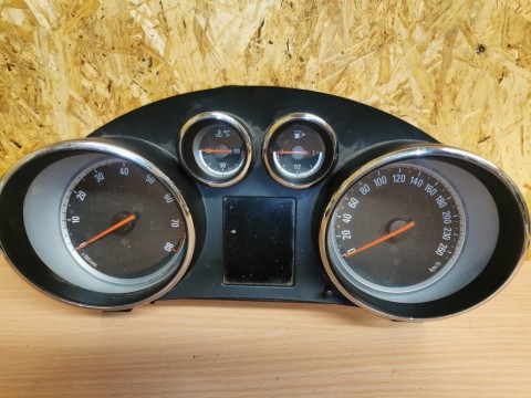 GM OPEL INSTRUMENT CLUSTER 13336492