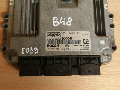 FORD ECU MOTORSTEUERGERÄT 0281015856 9M51-12A650-DB