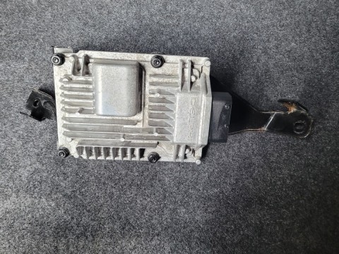 2013 HYUNDAI GENESIS 3.8 transmission computer 391723C020