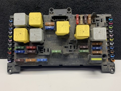 MB SAM UNIT FUSE BOX A6395450801