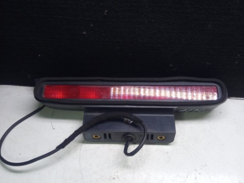 YC1513N408A YC15-13N408-A Emergency Third Brake Light