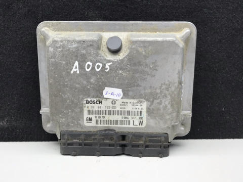 Opel Vauxhall ECU 0281001792 90589739