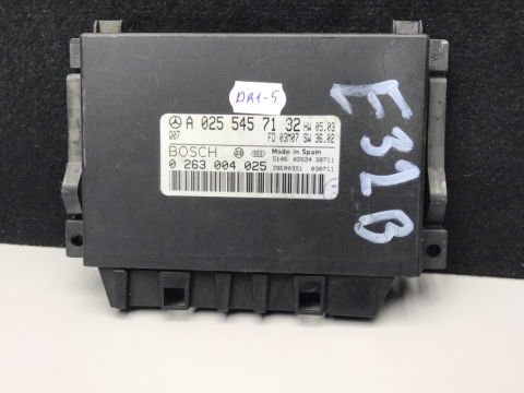 Mercedes Benz control module A0255457132 0263004025