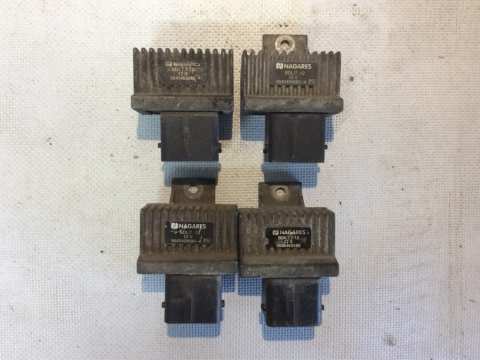 4x 9640469680 RENAULT glow plug relays