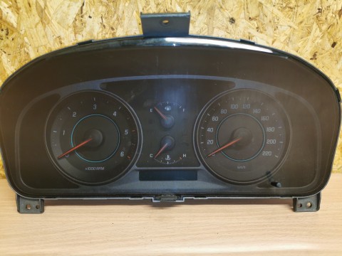 CHEVROLET CAPTIVA 2.2 D AUTO INSTRUMENT CLUSTER