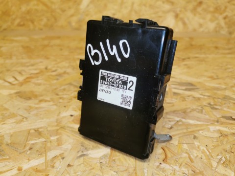 TOYOTA VERSO CONTROL MODULE 89690-0F020