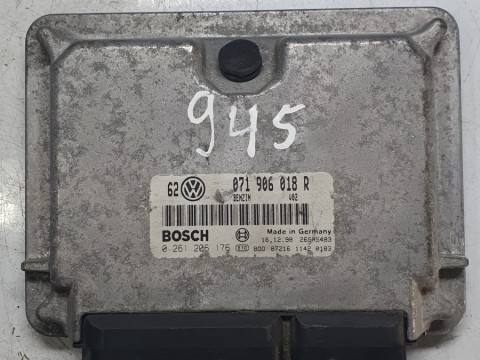 071906018R 0261206176 VW ECU