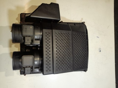  Range Rover Sport 3.6D Engine Air filter box 4619685916
