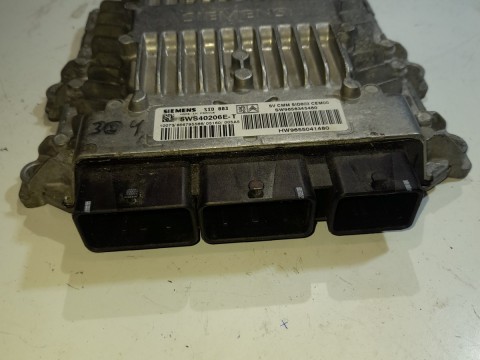 Peugot 407 Engine Ecu WS40206E-T 