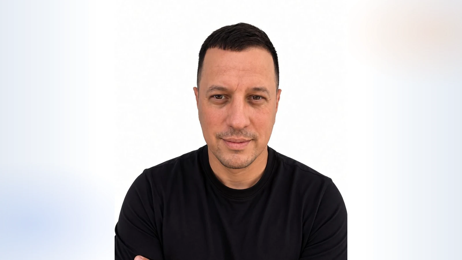 Algirdas Razumas , founder of Parduota